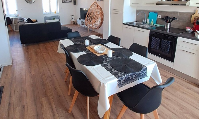 Le Bizet Apartment | Apartment Be Zen ô Bizet, up to 5 people. Pets allowed