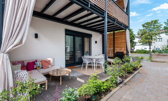 Miltach Apartment | Apartment 'bei Thérèse Eg+additional room' with Terrace and Wi-Fi