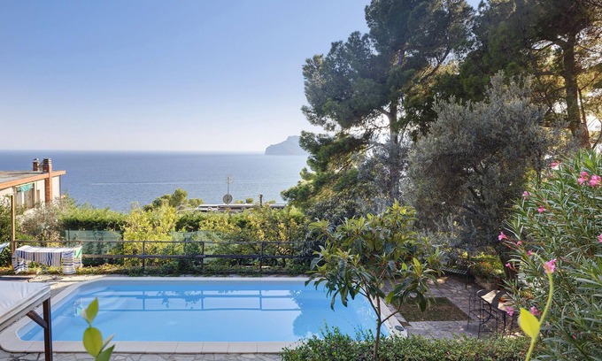 Torre del Mare Apartment | Apartment 'Belvedere Su Spotorno' with Sea View, Shared Pool and Private Terrace