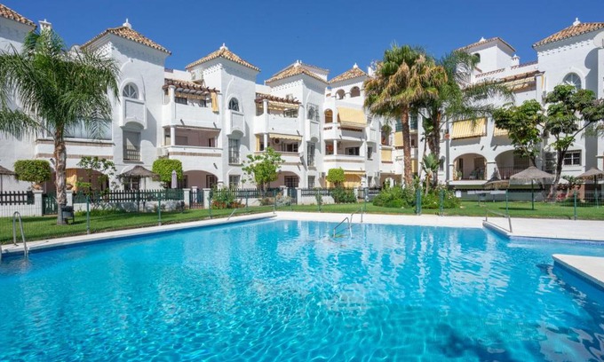 Benalmadena Costa Apartment | Apartment Benalmar Playa by Interhome