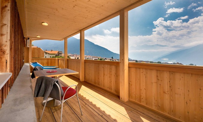 Burgusio Apartment | Apartment 'Bergfreiheit 1' with Mountain View, Shared Terrace and Wi-Fi