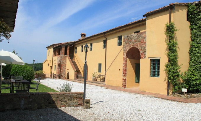 Collesalvetti Apartment | Apartment between Pisa and Livorno