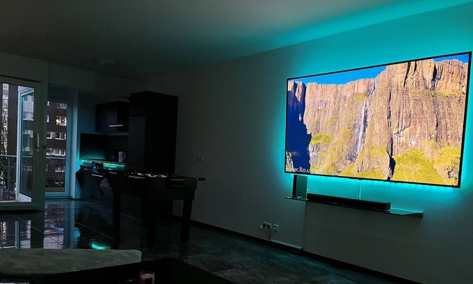 Twischkamp Apartment | Apartment "Big Cinema" PLEASE READ DESCRIPTION! PHONE 01736249051
