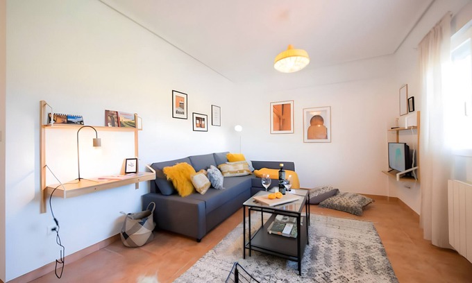 Sopuerta Apartment | Apartment 'Bizkar Bare 4' with Wi-Fi