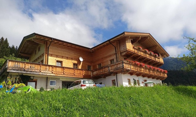 Brandenberg Apartment | Apartment 'Brandterhof' with Mountain View, Shared Terrace and Wi-Fi