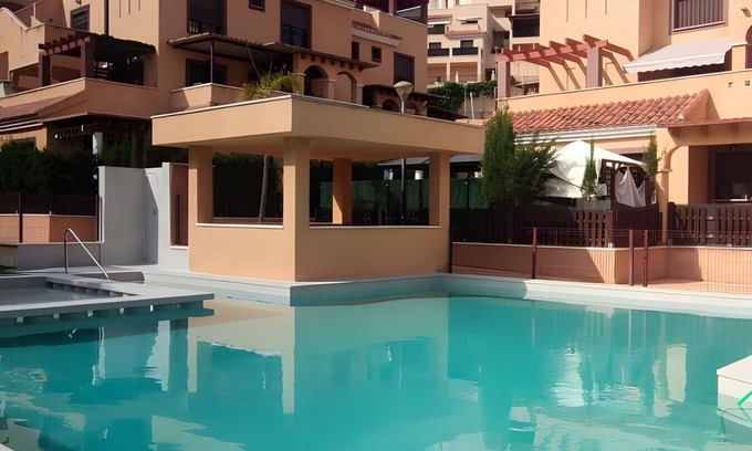 Los Geraeos Apartment | Apartment 'Brisa Del Mar' with Shared Pool, Wi-Fi and Air Conditioning