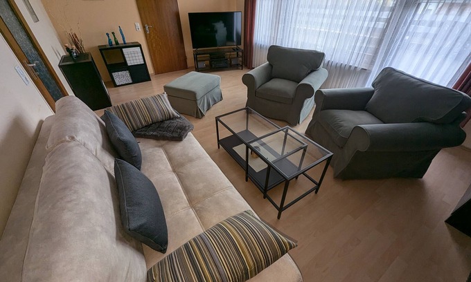 Hain-Grundau Apartment | Apartment 'Buedinger Weg' with Wi-Fi