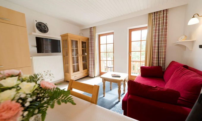 Marquartstein Apartment | Apartment Burgblick, up to 4 persons, 50 sqm, 2 separate bedrooms