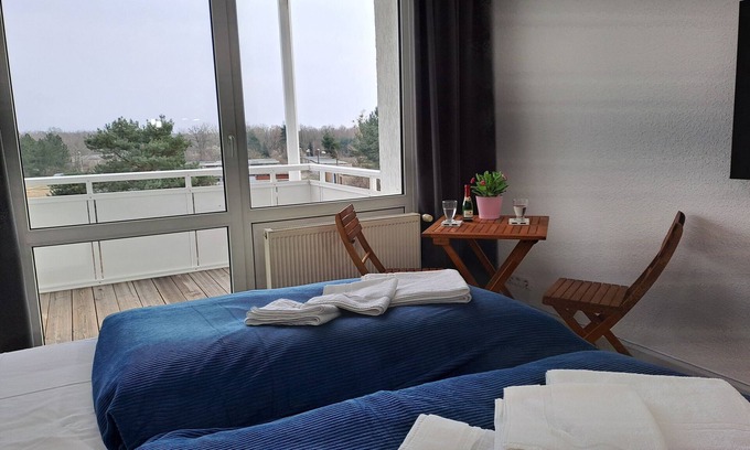 Muldestausee Apartment | Apartment 'Burgk59, 3 Br, 6 Beds, Tv' with Balcony and Wi-Fi