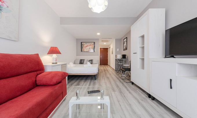 Los Remedios Apartment | Apartment 'Calm' with Wi-Fi and Air Conditioning