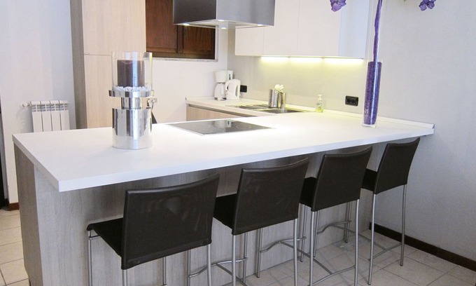 Acquaseria Apartment | Apartment Camelia 13 is located directly on Lake Como.