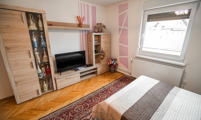 Radovljica Apartment | Apartment Carmen near Bled and Brezje