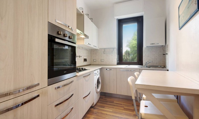 Rapallo Apartment | Apartment 'Casa Claudia' with Balcony, Wi-Fi and Air Conditioning