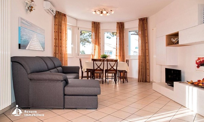 Jesolo Apartment | Apartment 'Casa Stella 03' with Private Terrace and Air Conditioning