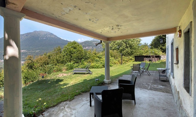 Bene Lario Apartment | Apartment 'Casale La Selva Cottege Piccolo' with Mountain View, Shared Pool and Wi-Fi