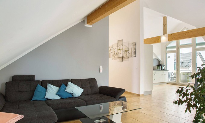 Eitting Apartment | Apartment 'Christine' with Balcony and Wi-Fi