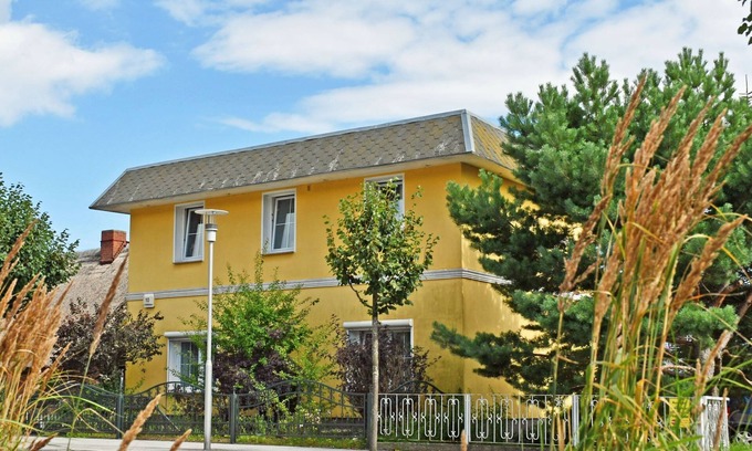 Sellin Apartment | Apartment Cliff - DEB 034 Apartment cliff