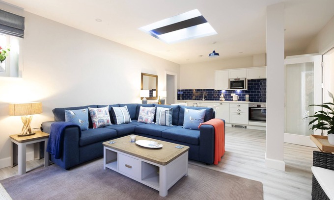 North Berwick Apartment | Apartment Close To Beach, Golf Courses and Amenities