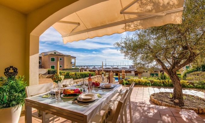 Sa Rapita Apartment | Apartment close to sea Blau Mari pool in Mallorca