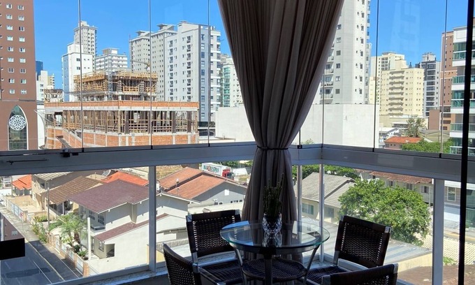 Andorinha Apartment | Apartment close to the sea, Meia praia, Itapema sc.