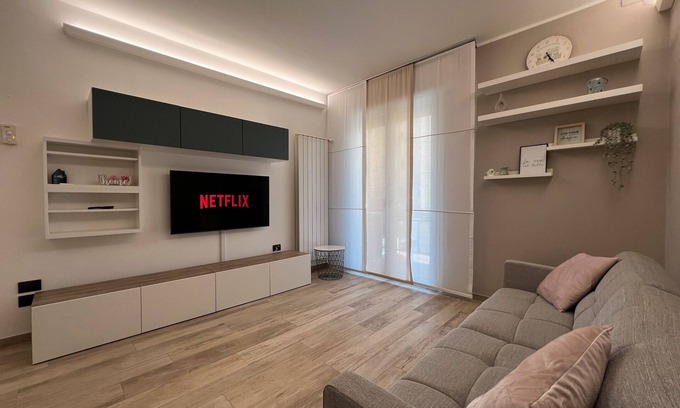 Mestre Apartment | Apartment 'Comfort Zone - Gold' with Balcony, Wi-Fi and Air Conditioning