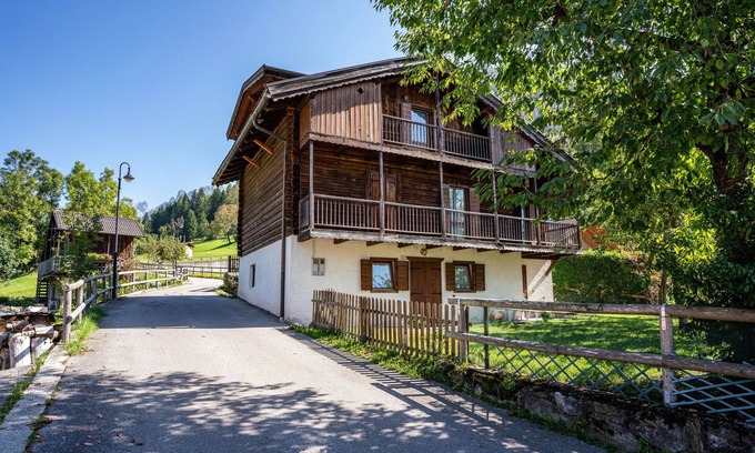 Transacqua Apartment | Apartment 'Cuore Delle Dolomiti' with Mountain View, Private Terrace and Balcony