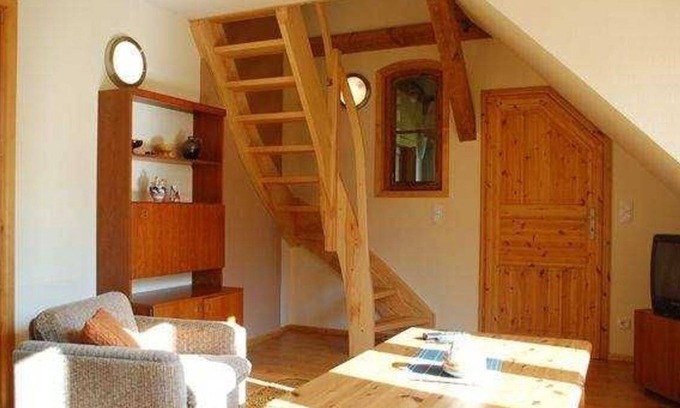 Teterow Apartment | Apartment Dandelion - I know a house on the forest .