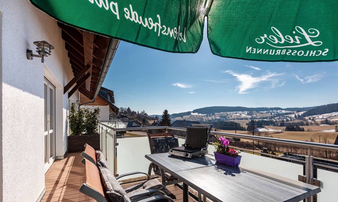 Bernau Apartment | Apartment 'Ferienwohnung Hochtal' with Private Terrace, Balcony and Wi-Fi