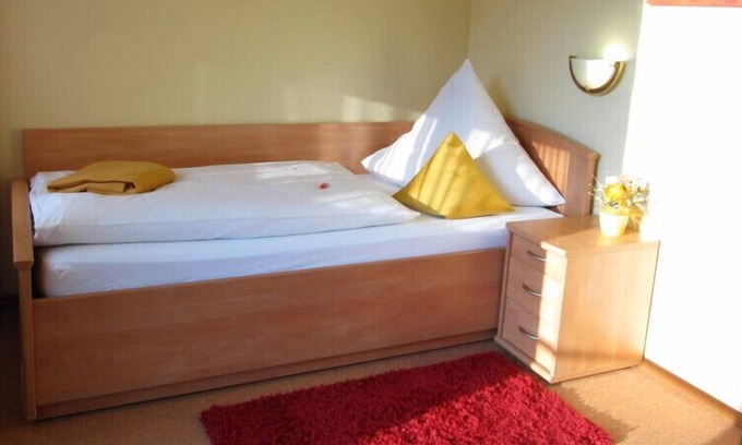 Wiesensteig Apartment | Apartment