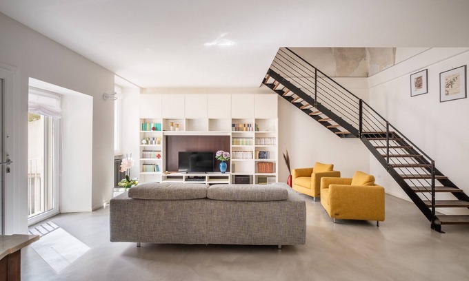 Galatina Historic Centre Apartment | Apartment 'Dell'Arco' with Wi-Fi and Air Conditioning