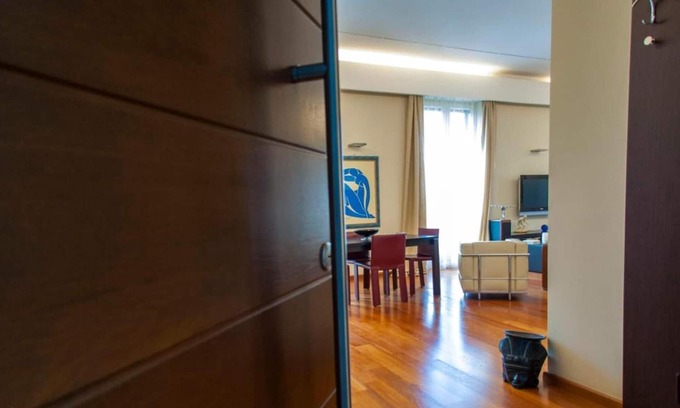 Foggia Apartment | Apartment 'Design Foggia' with Balcony, Wi-Fi and Air Conditioning
