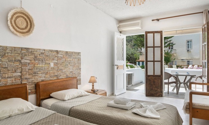 Kalymnos Town Apartment | Apartment 'Double Room No 5' with Mountain View, Wi-Fi and Air Conditioning