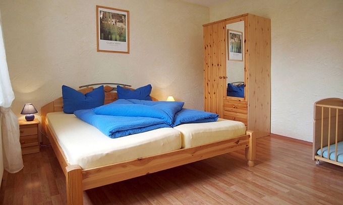 Salem Apartment | Apartment 'Drewitzer See, 40qm' with Private Terrace, Shared Garden and Wi-Fi