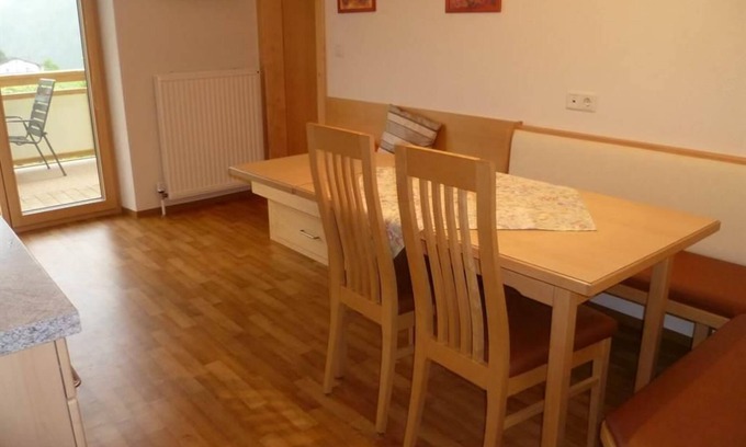 Abtenau Apartment | Apartment Edelweiss, 2x shower/toilet, 2 bedrooms - Obweghof