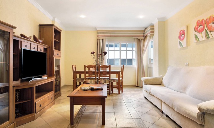 Barbate Apartment | Apartment "El Tajo" with Sea View, Private Terrace & Wi-Fi