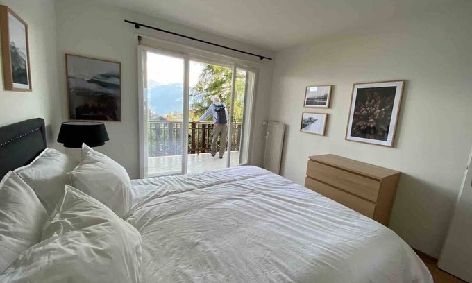 Randogne Apartment | Apartment Elysée 4 Crans Montana Switzerland. Ski, hike, golf, sun, lakes