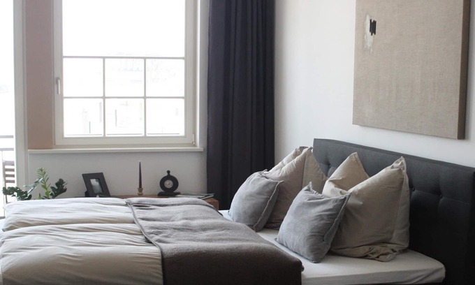 Zentrum-Suedost Apartment | Apartment-Ensuite with Shower-Balcony