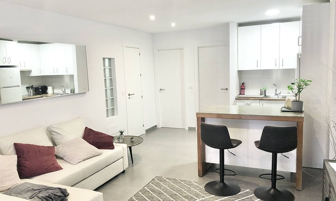 Ciudad Jardin Apartment | Apartment-Ensuite with Shower-City view
