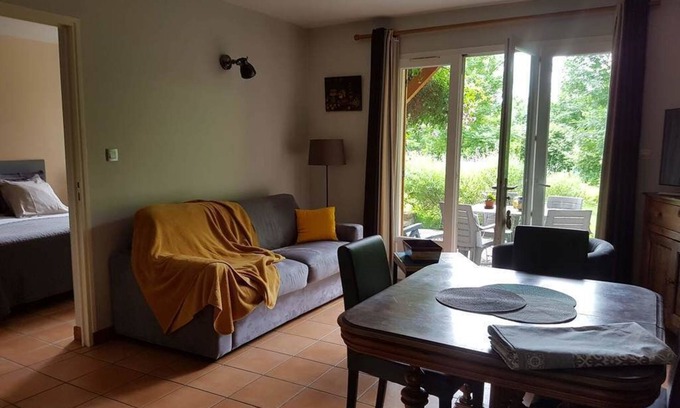 Gap Apartment | Apartment-Ensuite with Shower-Garden view