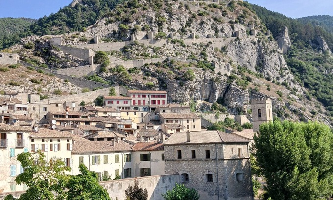 Entrevaux Apartment | Apartment "Entrevaux" with Mountain View