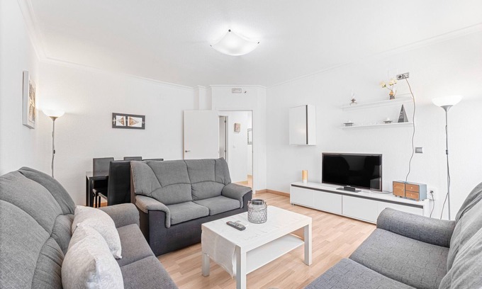 San Pedro del Pinatar Apartment | Apartment 'Salinas De San Pedro Del Pinatar' with Wi-Fi and Air Conditioning