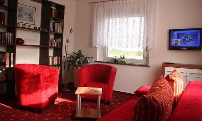 Niederau Apartment | Apartment 'Für 2' with Shared Terrace, Shared Garden and Wi-Fi
