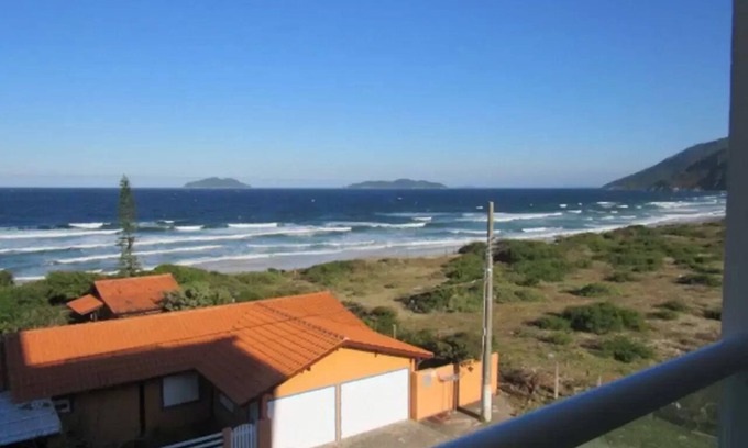 Acores Apartment | Apartment facing the sea with hydromassage Azores beach, Floripa