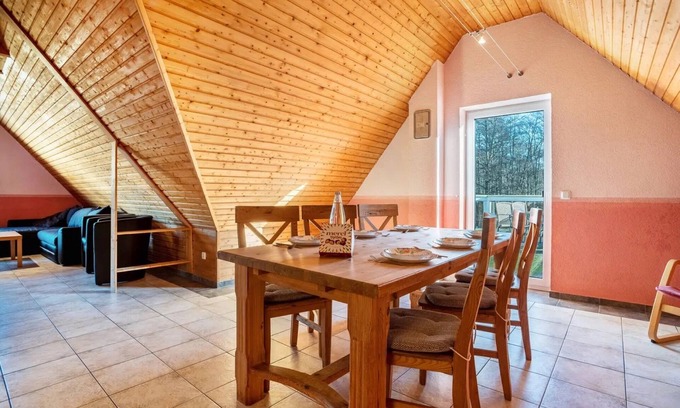 Buschvitz Apartment | Apartment 'Falkenturm' with Lake View, Private Terrace and Wi-Fi