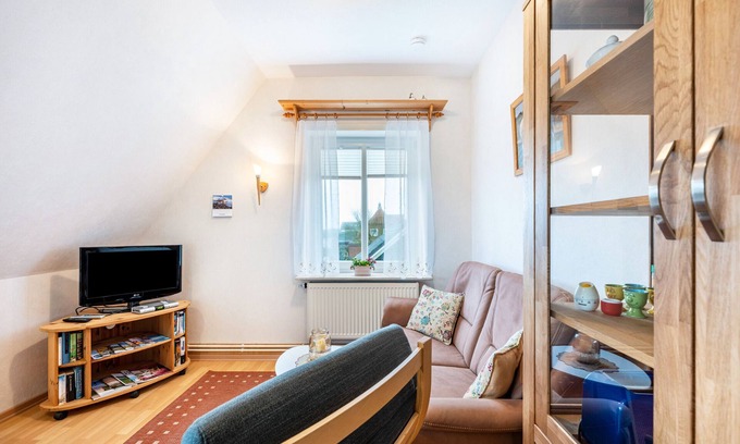 Dagebuell Apartment | Apartment 'Familienwohnung' with Shared Terrace, Shared Garden and Wi-Fi