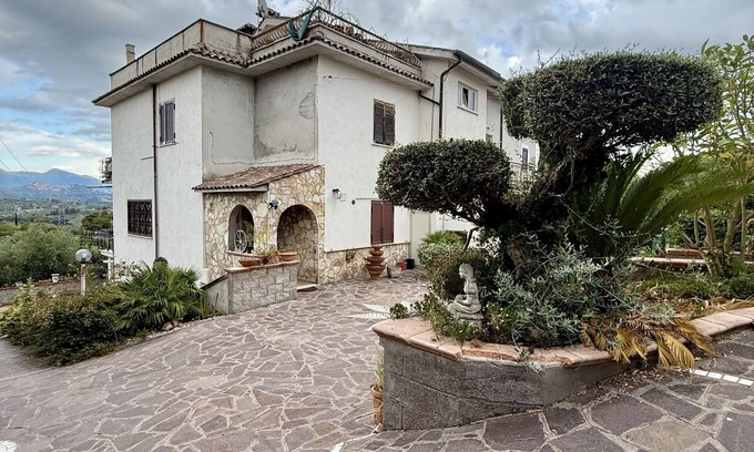 Fonte Nuova Apartment | Apartment-Family-Ensuite with Bath-Patio