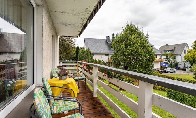 Usseln Apartment | Apartment 'Ferienwohnung Typ A' with Private Terrace and Wi-Fi