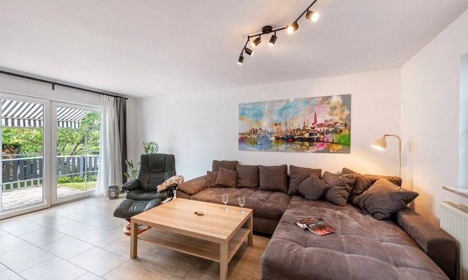 Gro Kussewitz Apartment | Apartment 'Ferienwohnung An Der Haferkoppel' with Private Terrace and Wi-Fi