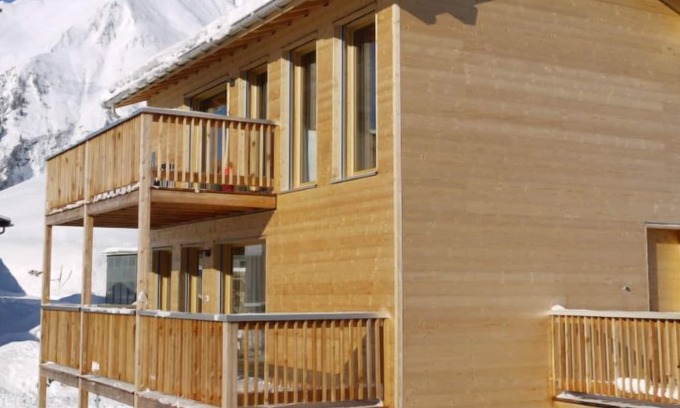 Tenna Apartment | Apartment Ferienhaus BioBuchli in Tenna - 4 persons, 2 bedrooms