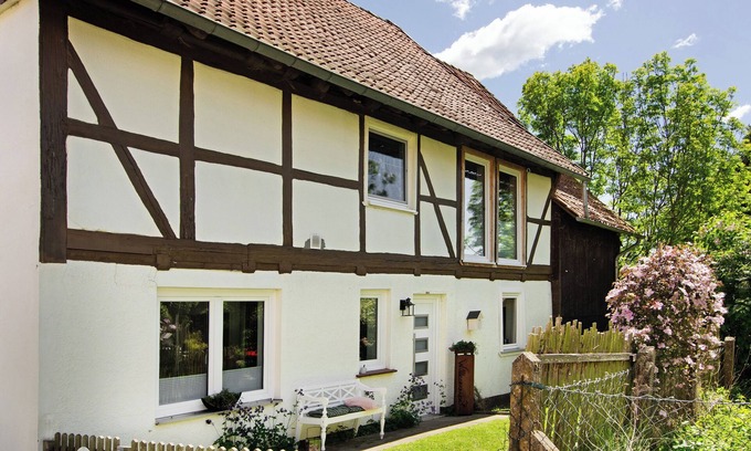 Wollershausen Apartment | Apartment 'Ferienwohnung Seelenruhig' with Private Terrace, Shared Garden and Wi-Fi